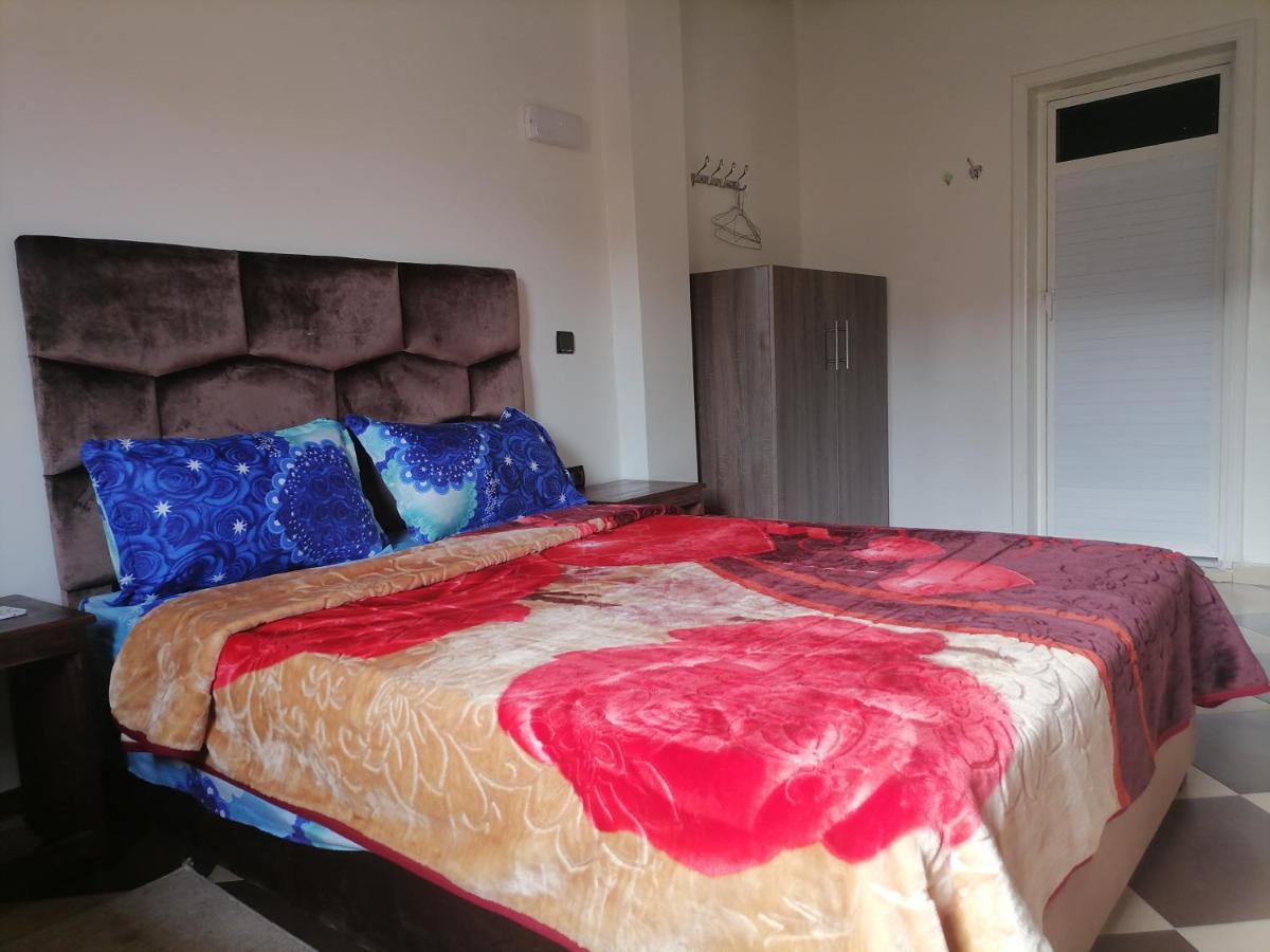 Zellaka Hotel & Cafe Churibka Zewnętrze zdjęcie