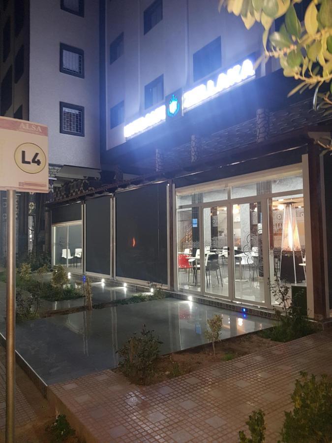 Zellaka Hotel & Cafe Churibka Zewnętrze zdjęcie